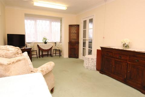 1 bedroom flat for sale - Parkside Court, Kings Road, HERNE BAY, Kent