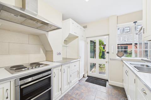 4 bedroom terraced house to rent, Whiting Street, Bury St Edmunds, IP33