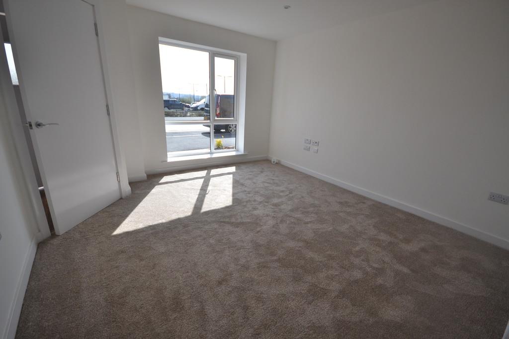 Saxon Place, Lichfield Street, Hanley 3 bed semidetached house £750