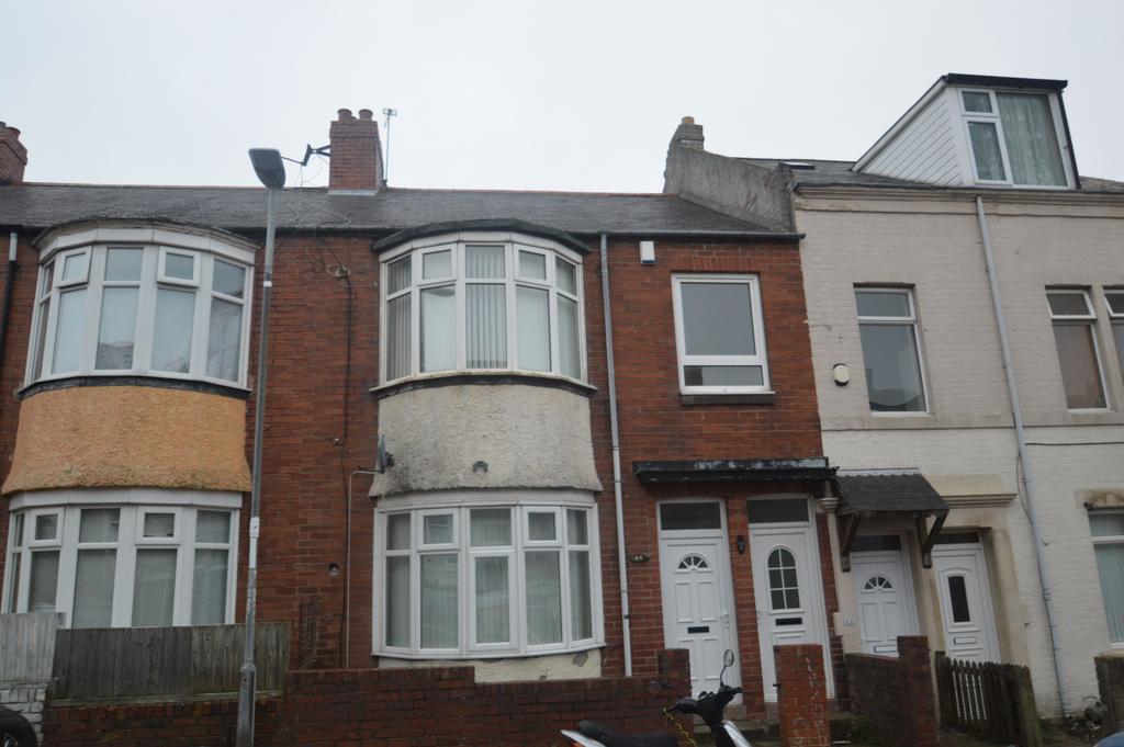 Deckham Terrace, Gateshead, NE8 Studio - £550 pcm (£127 pw)