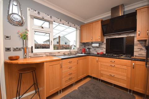 7 Hollybush Crescent, Crieff, PH7 3QA