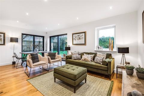 Walnut, 71a Downs Road, South Wonston, Winchester, SO21 3EW