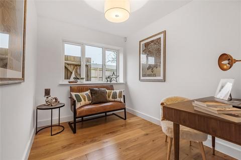 Walnut, 71a Downs Road, South Wonston, Winchester, SO21 3EW