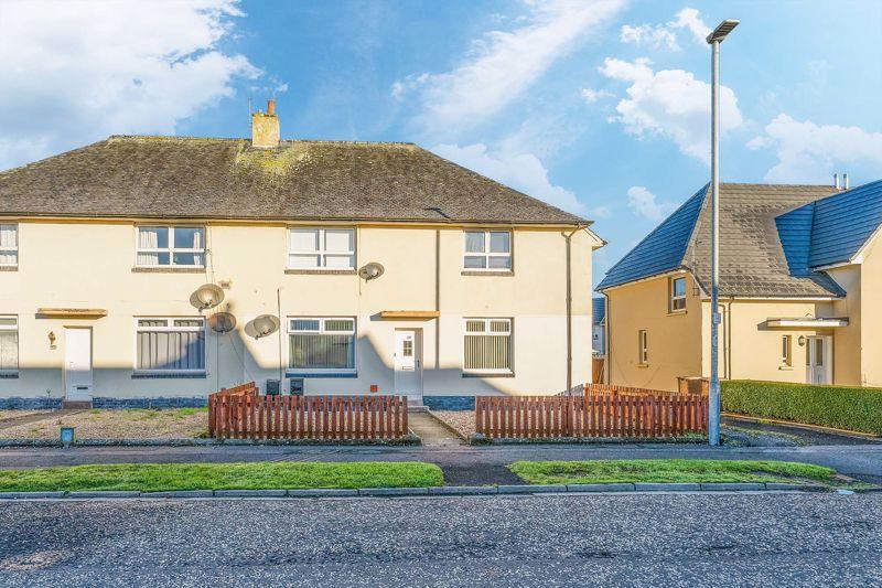 29 Indale Avenue, Prestwick KA9 1DE 2 bed flat £89,000