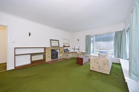 Dibbinsdale Chalk Road, Ifold, Billingshurst, RH14 0UD