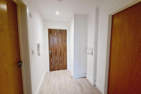 1 bedroom flat for sale, Challenge Court, Leatherhead KT22