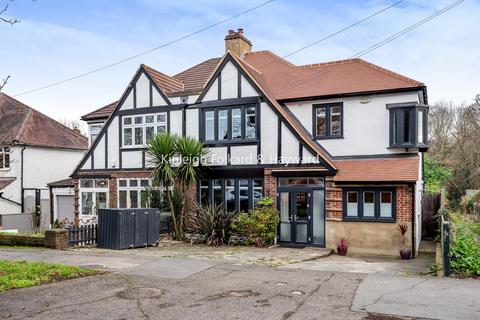 43 Monks Orchard Road, Beckenham, BR3 3BH