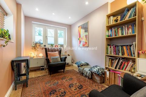 43 Monks Orchard Road, Beckenham, BR3 3BH