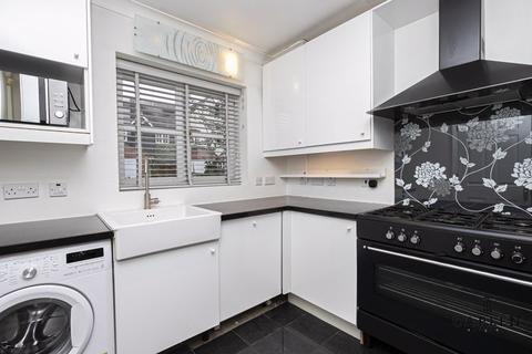 3 bedroom house for sale - Regents Place, Loughton