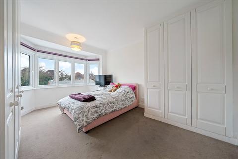 48 The Drive, Edgware, HA8 8PT