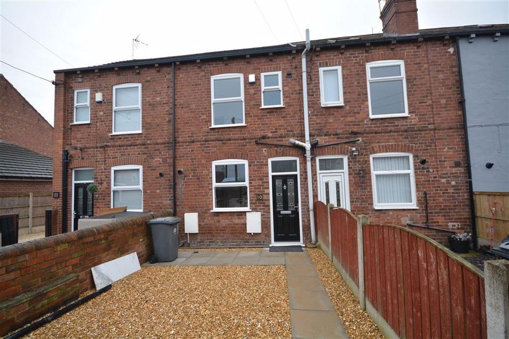 Moorview, Methley. LS26 2 bed terraced house £700 pcm (£162 pw)