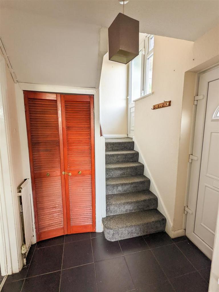 22 Rhiw Grange Hall Stairs.jpg