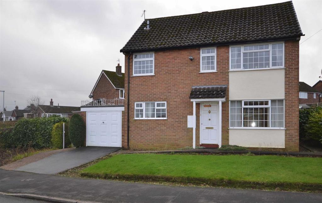 Hilltop Crescent, Meir Heath, Stoke... 3 bed detached house £220,000
