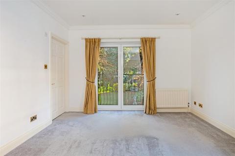 18 Agincourt, Ascot, SL5 7SJ