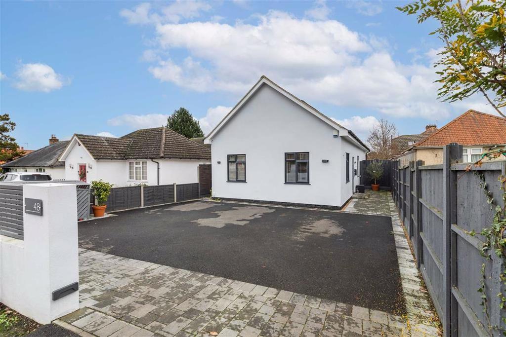 Old Hale Way, Hitchin, Hertfordshire 4 bed detached house £799,950