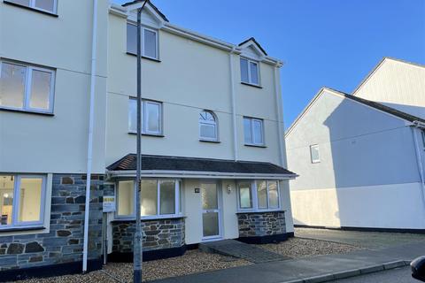 48 Springfields, Bugle, St Austell, PL26 8SJ