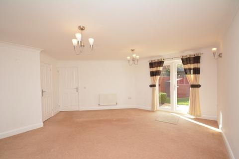 3 bedroom semi-detached house to rent, Thoresby Drive, Hereford, HR2