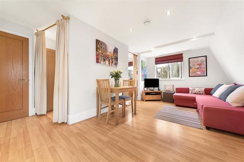 1 bedroom flat for sale - Camborne Mews, SW18