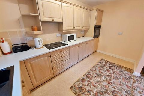 2 bedroom flat for sale - Cowley Court, Cowley Lane, Chapeltown, Sheffield , S35 1SY