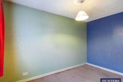 2 Beckside, Kendal, LA9 7PF