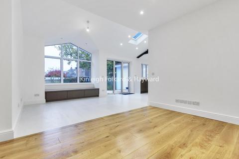 69 Station Road, West Wickham, BR4 0PY