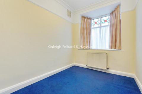 69 Station Road, West Wickham, BR4 0PY