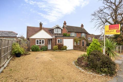Wildergorn Forest Road, Binfield, Bracknell, RG42 4HD