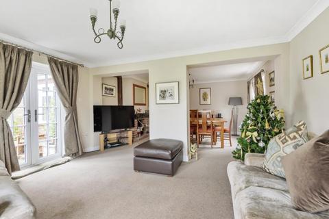 Wildergorn Forest Road, Binfield, Bracknell, RG42 4HD