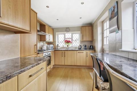 Wildergorn Forest Road, Binfield, Bracknell, RG42 4HD