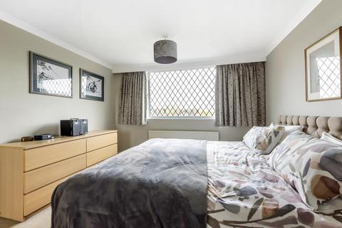 Wildergorn Forest Road, Binfield, Bracknell, RG42 4HD