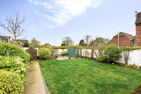 Wildergorn Forest Road, Binfield, Bracknell, RG42 4HD