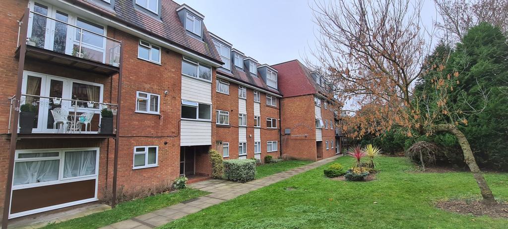 2 Bedroom Flat