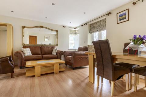 3 bedroom apartment to rent, Kew Riverside Park, Richmond, TW9