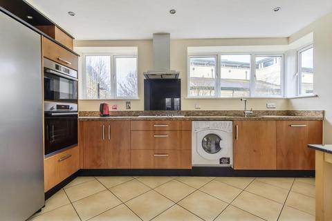 3 bedroom apartment to rent, Kew Riverside Park, Richmond, TW9