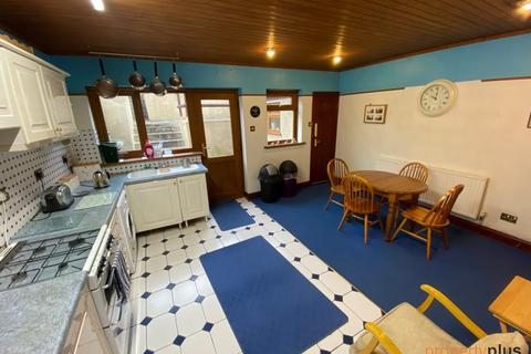 72 Hendrecafn Road, Tonypandy, CF40 1LW
