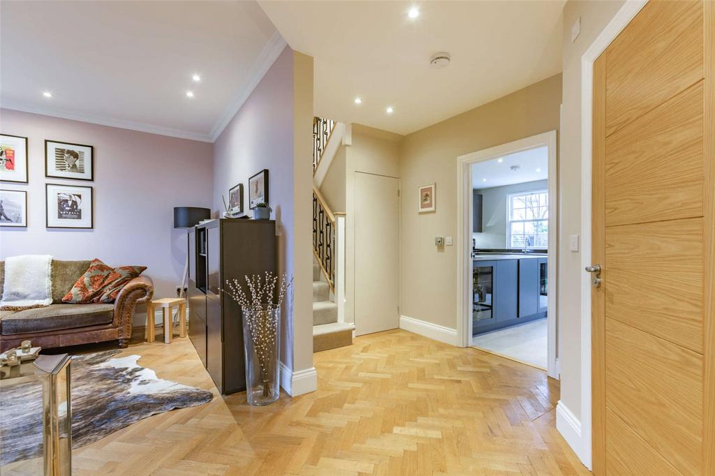 Contemporary Style