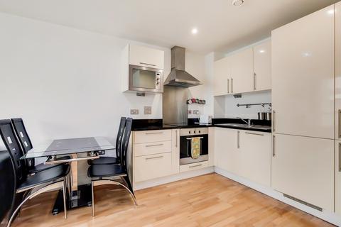 1 bedroom apartment to rent, Lanterns Way, London, E14