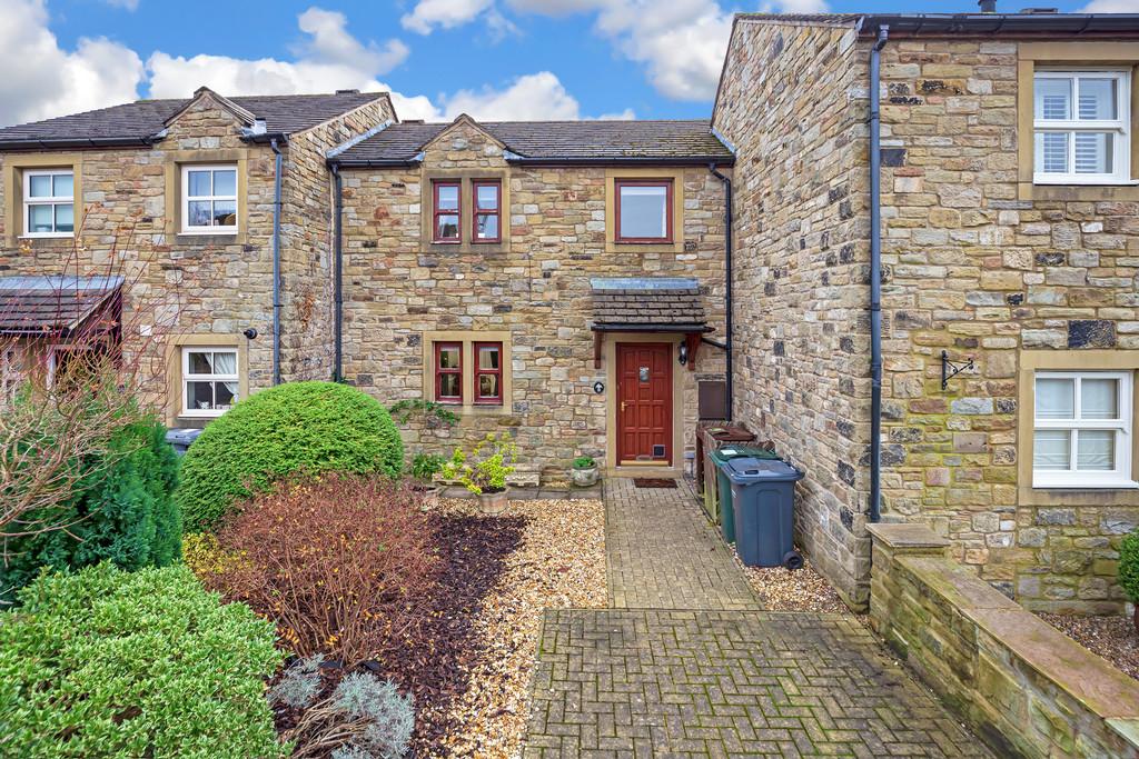 Orchard Lane, Addingham 2 bed cottage £275,000