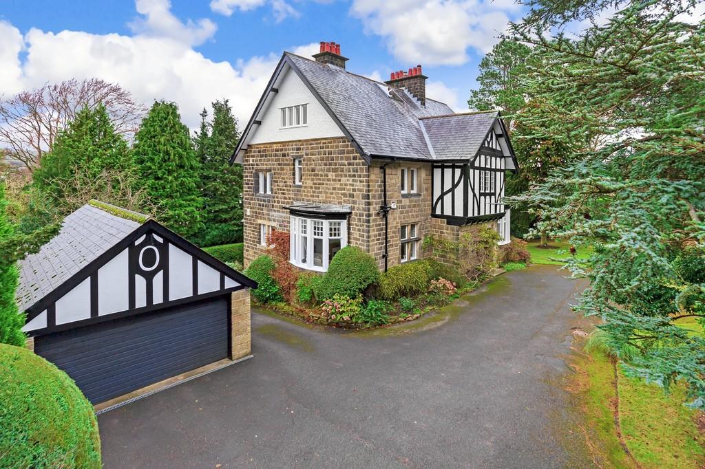 Ben Rhydding Drive, Ben Rhydding, Ilkley 6 bed detached house for sale
