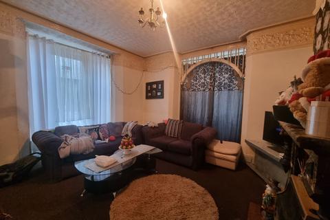 1 Mannheim Road, Bradford, BD9 5DX