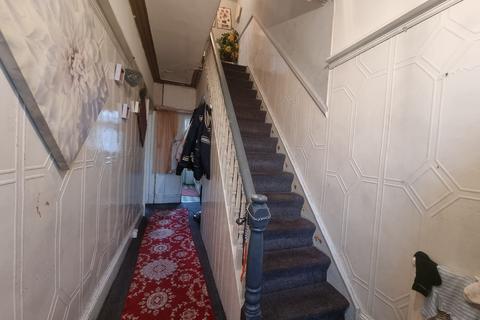 1 Mannheim Road, Bradford, BD9 5DX
