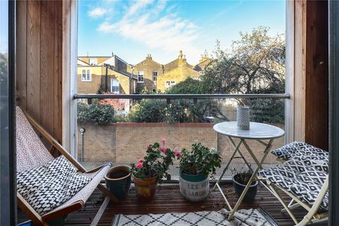 1 Clockwork Mews Clifden Road, London, E5 0LN