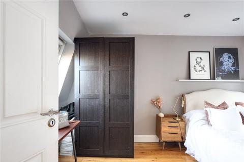 1 Clockwork Mews Clifden Road, London, E5 0LN