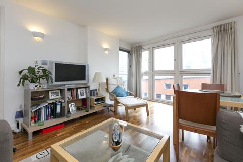 undefined, Fairmont Avenue, London, E14