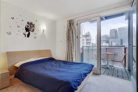 undefined, Fairmont Avenue, London, E14