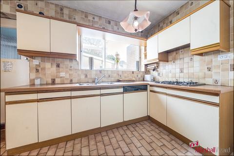 26 Fallowfield, Stanmore, HA7 3DF