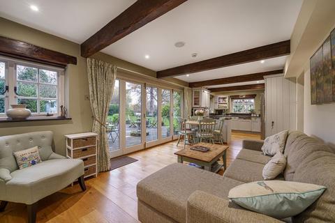Merlin Cottage Ashmore Lane, Keston, BR2 6DJ