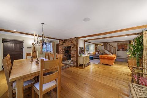 Merlin Cottage Ashmore Lane, Keston, BR2 6DJ