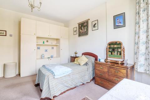 56b Woodland Rise, London, N10 3UJ