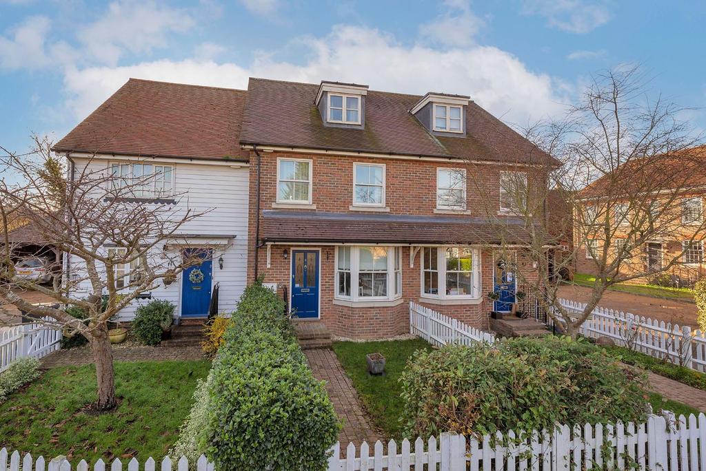 Maidstone Road, Paddock Wood, Tonbridge 3 bed terraced house £399,950